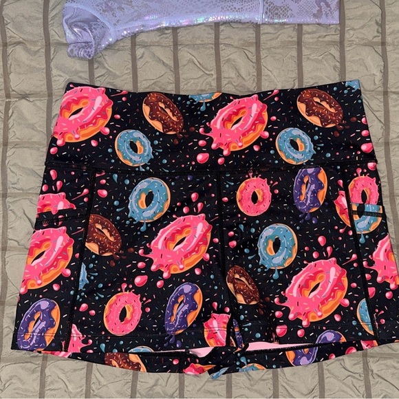 2 pair Constantly Varied Gear Athletic Shorts - Picture 7 of 12